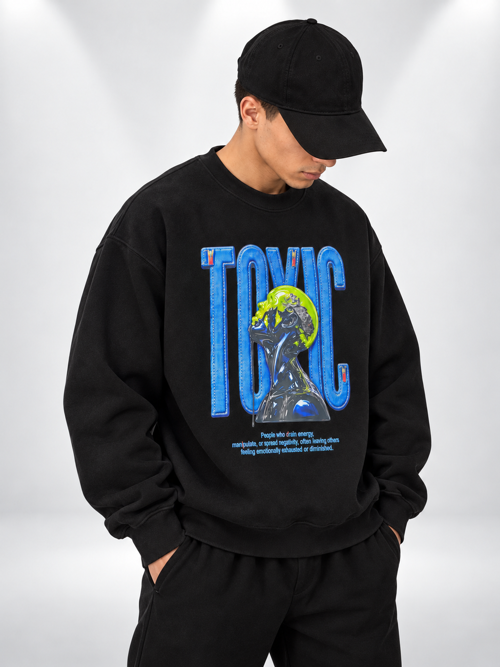 Sweatshirt Round Oversize Black Toxic
